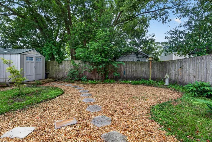 4608 Post St-64