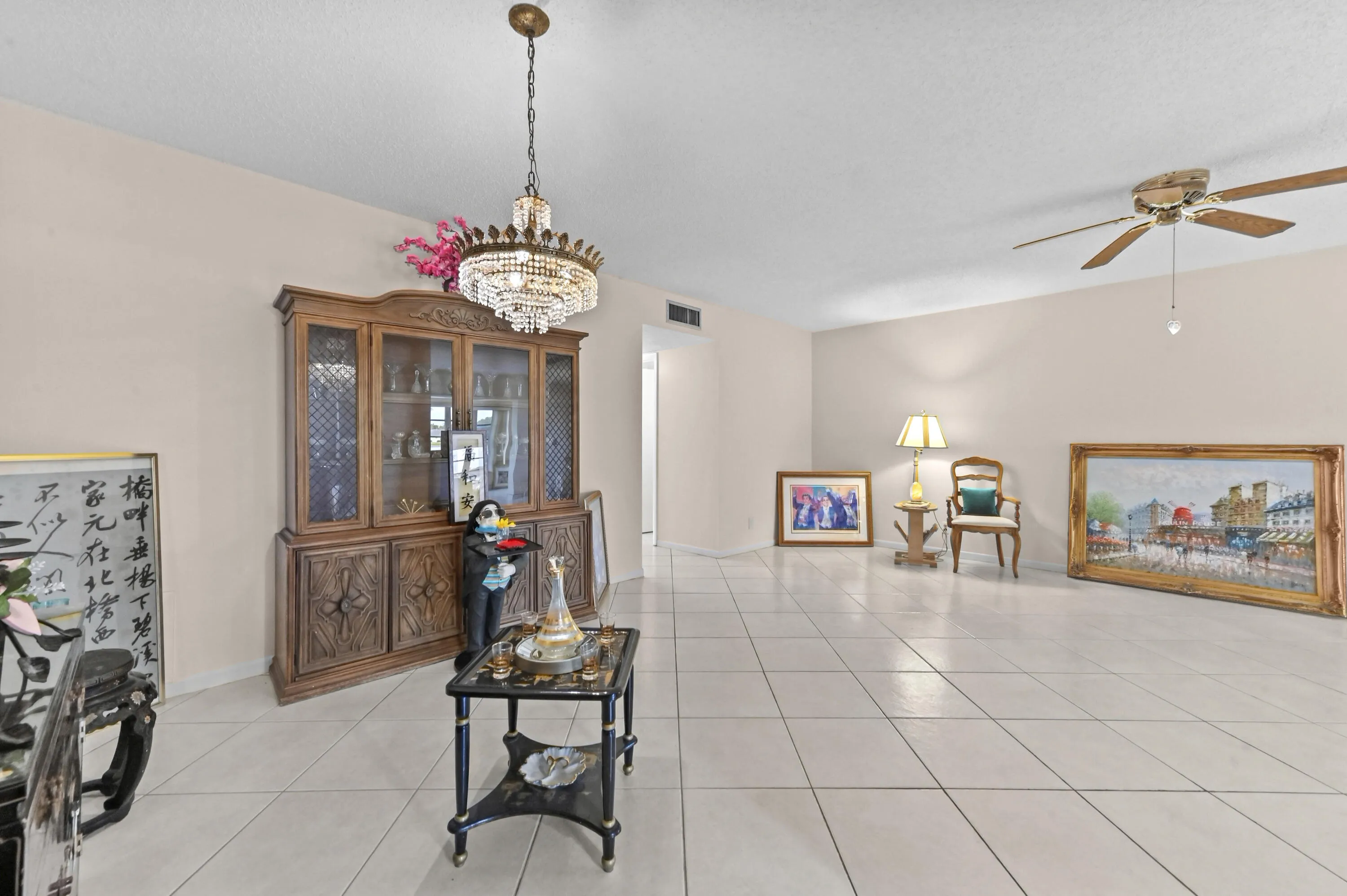 14 Dining room 03