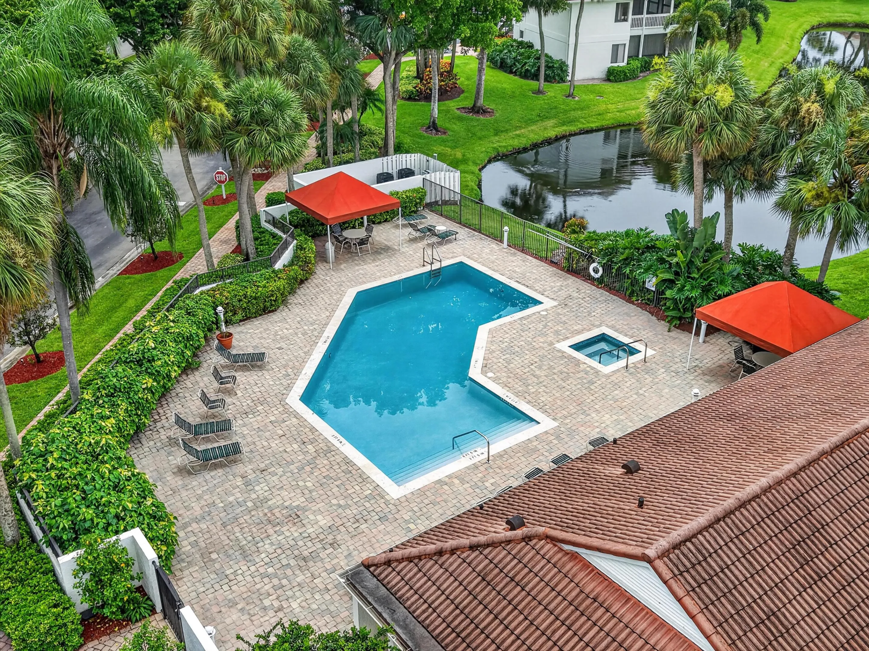 19271 Sabal Lake