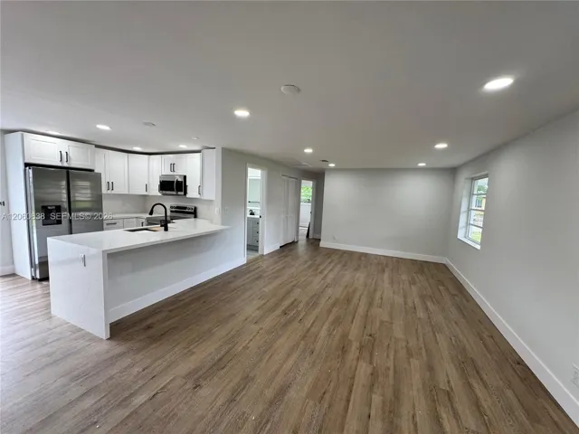 Open Kitchen/Living Area