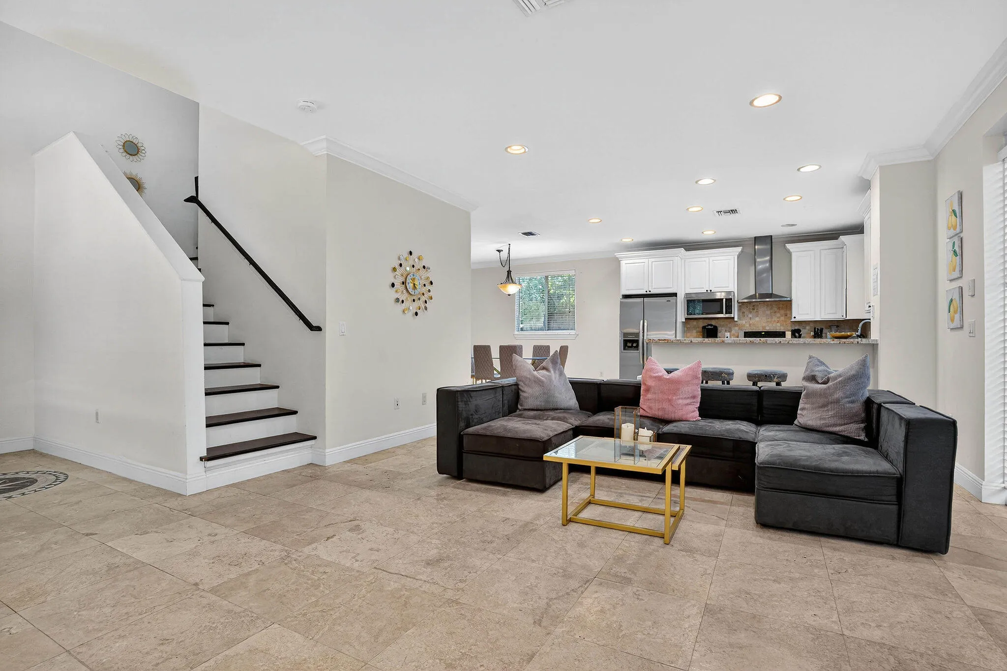 1705_property-24