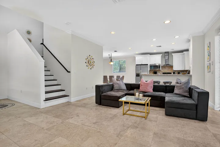 1705_property-24