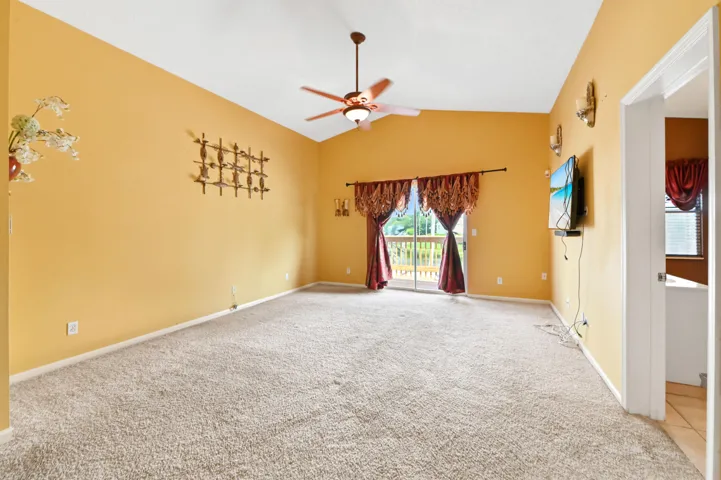 20 bedroom 03