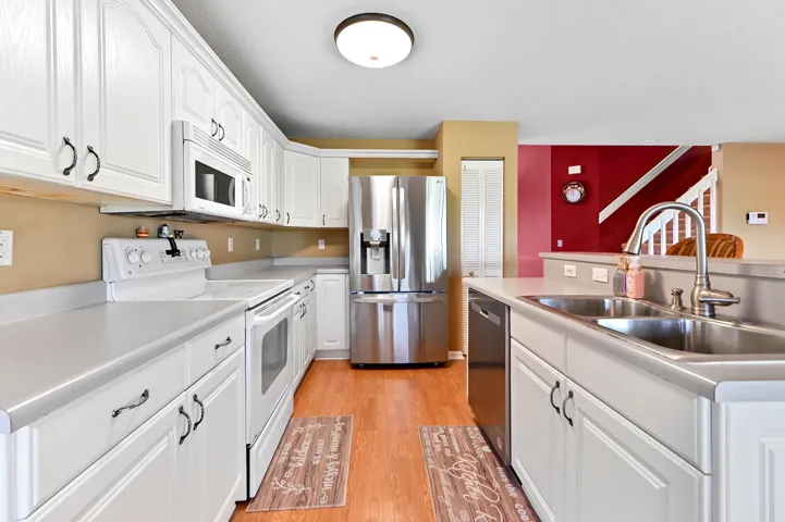 34 kitchen 02
