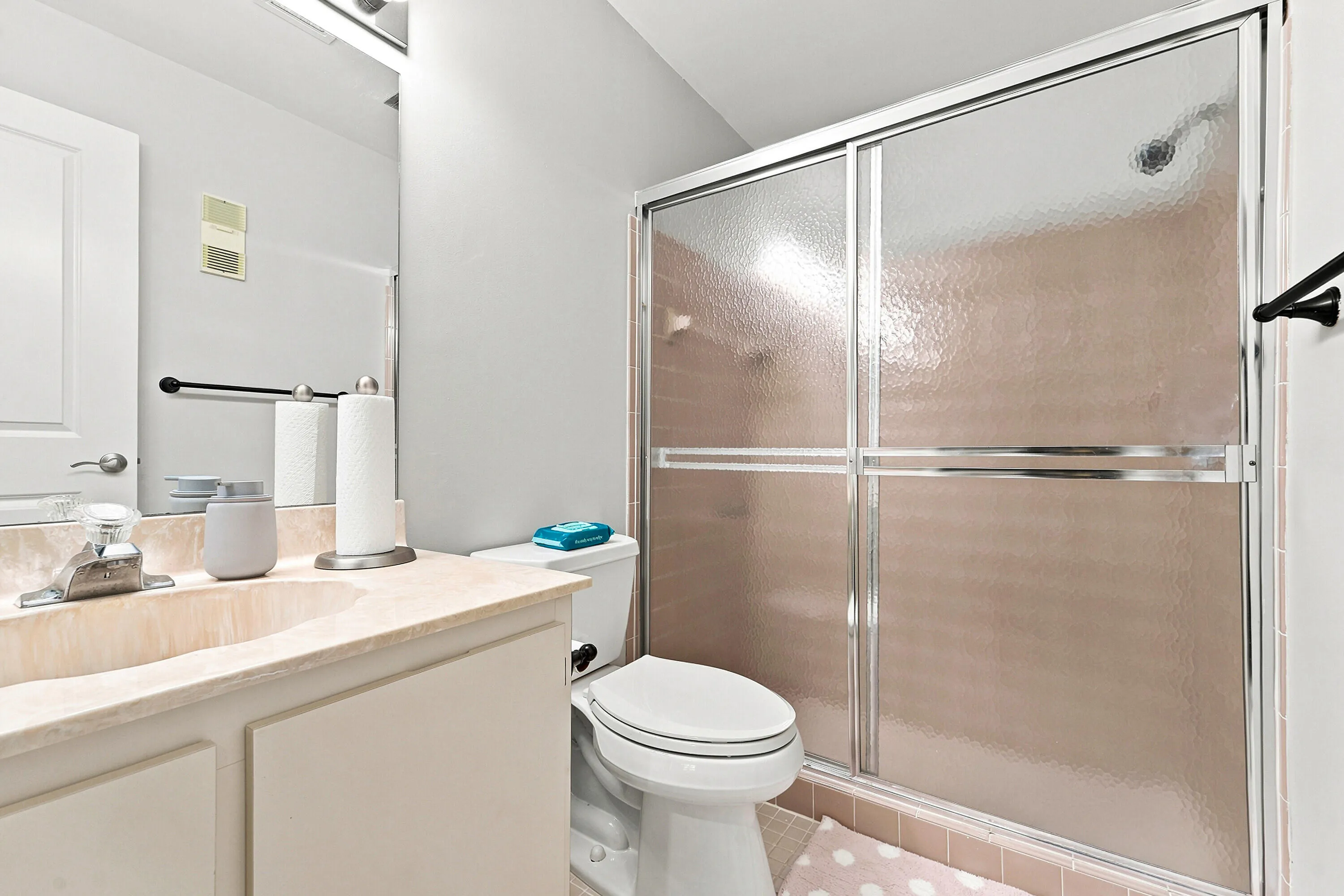 17_primary bathroom