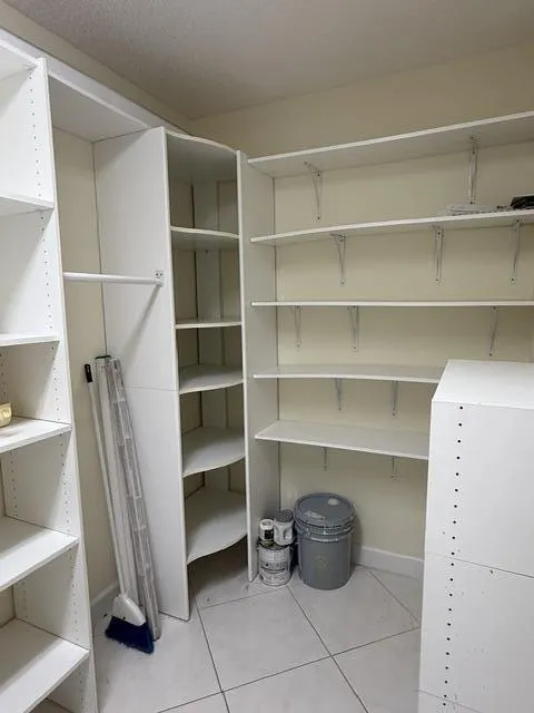 Laundry room storage