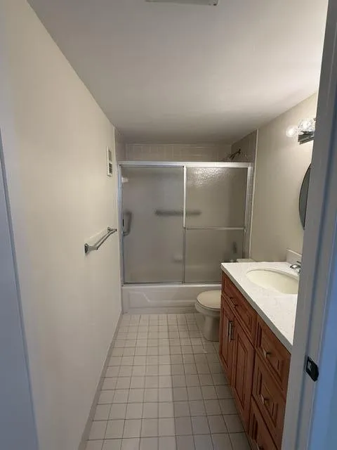 2nd Full Bathroom