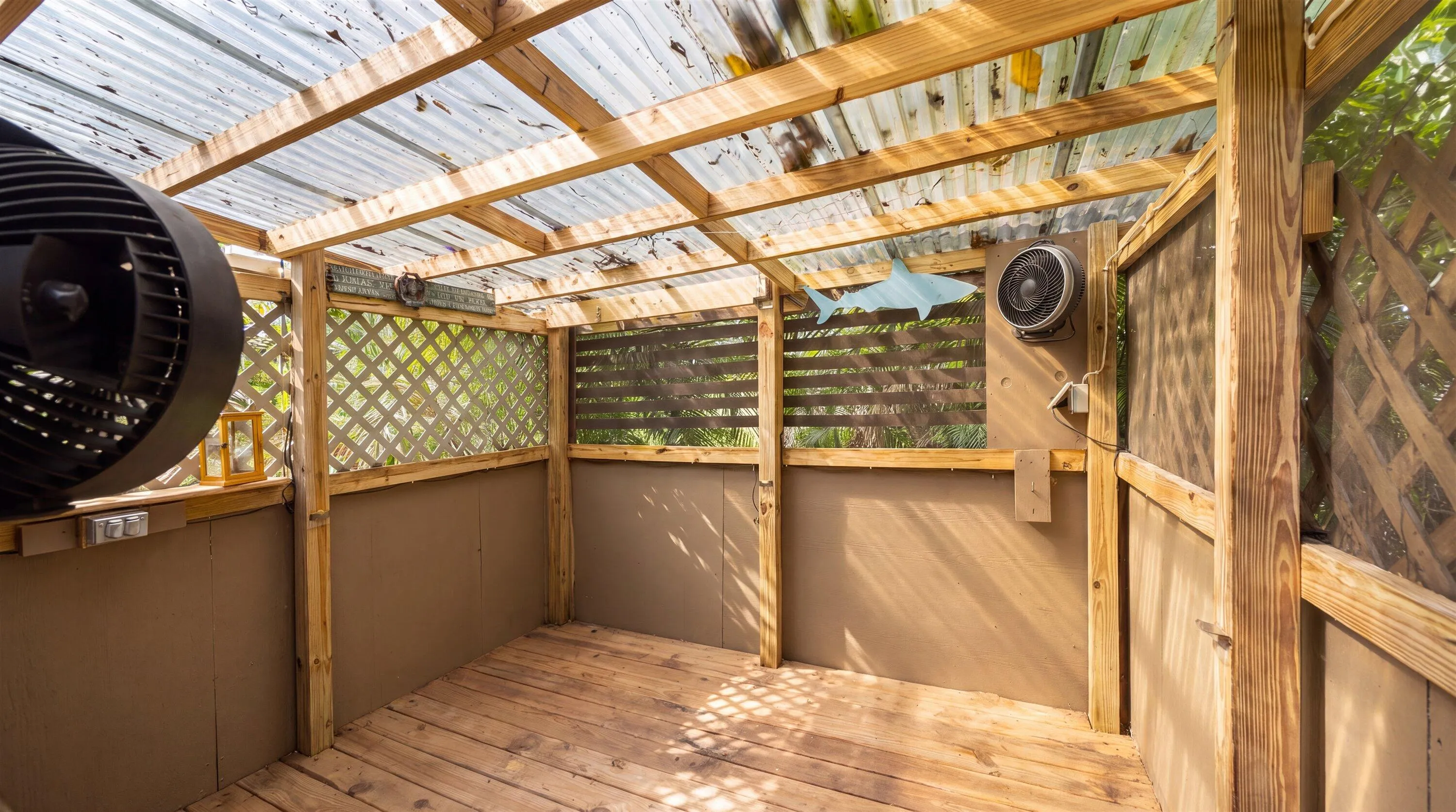 Property photo 73