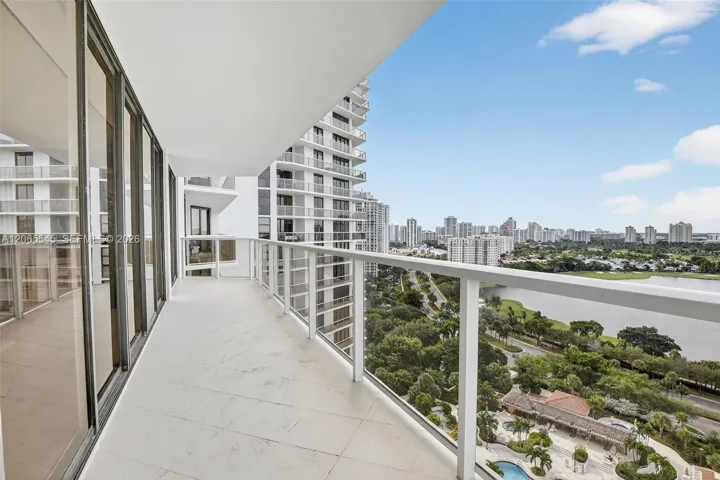 Large wraparound balcony