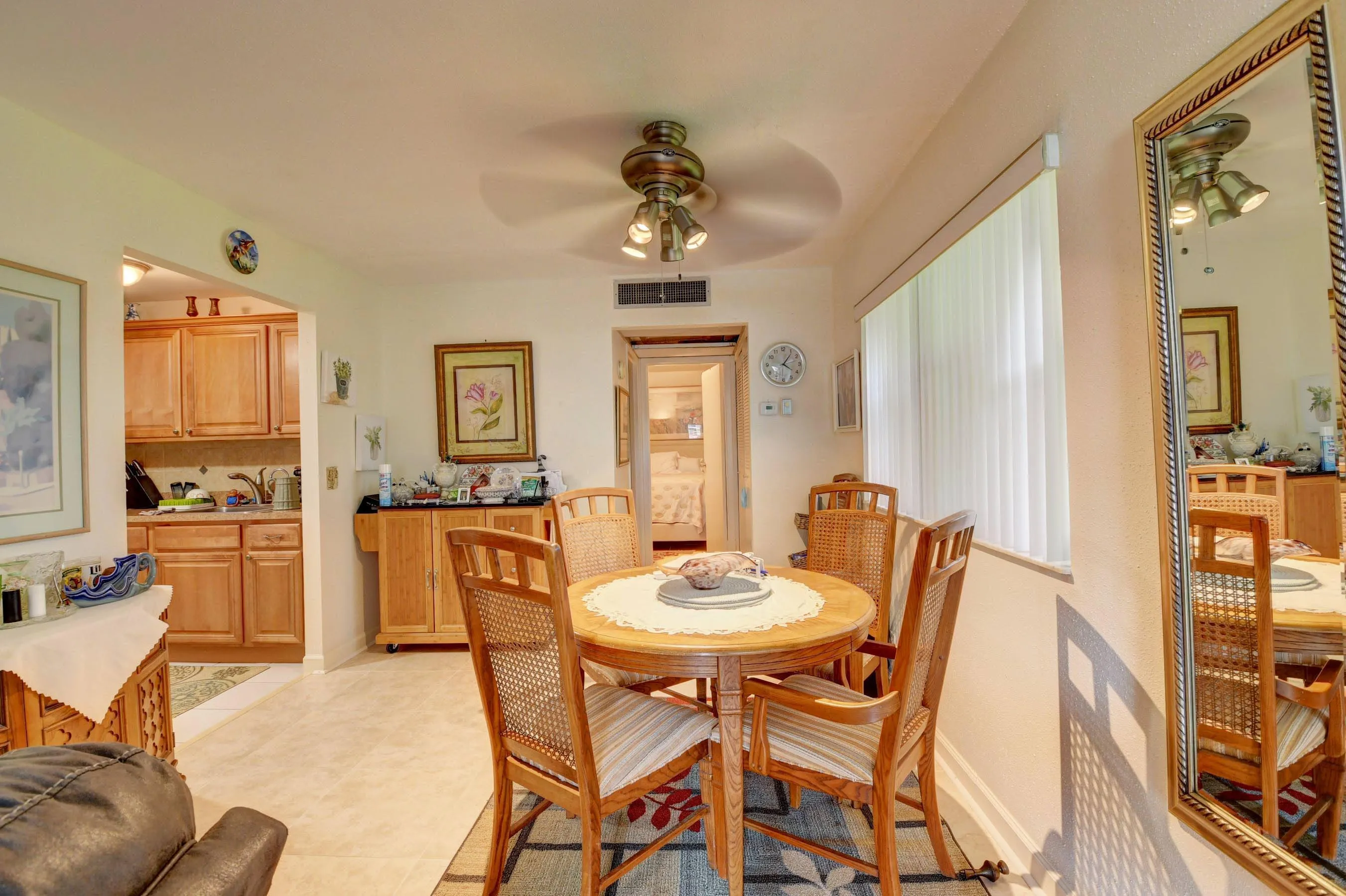 450 britt dining