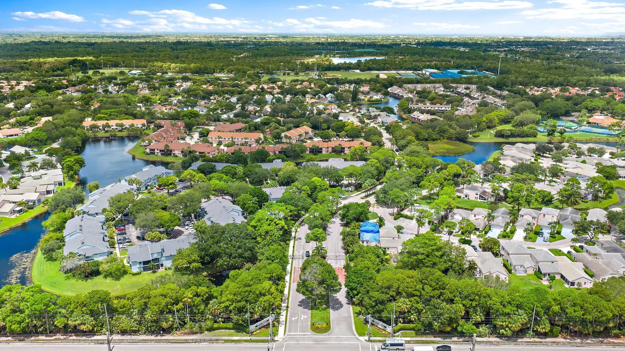 119 Hammocks Dr-38
