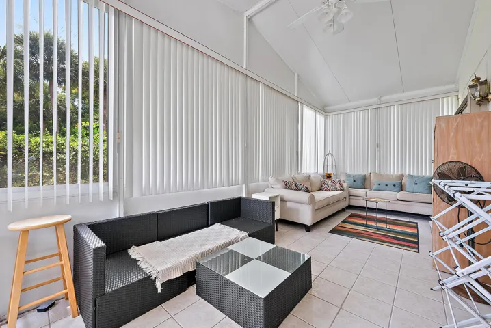 119 Hammocks Dr-6