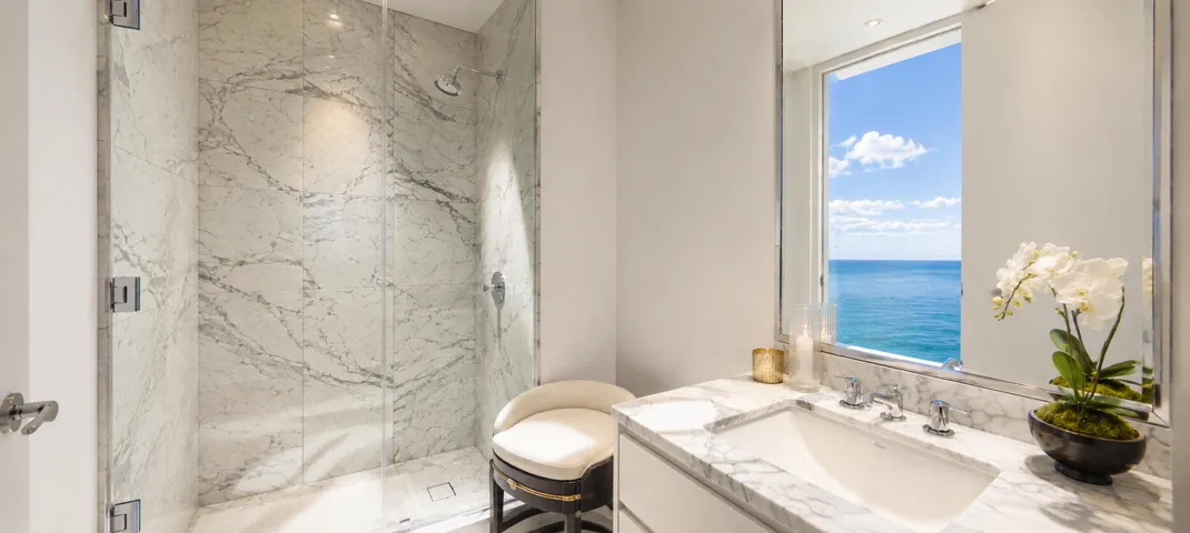 Second Luxury Bath