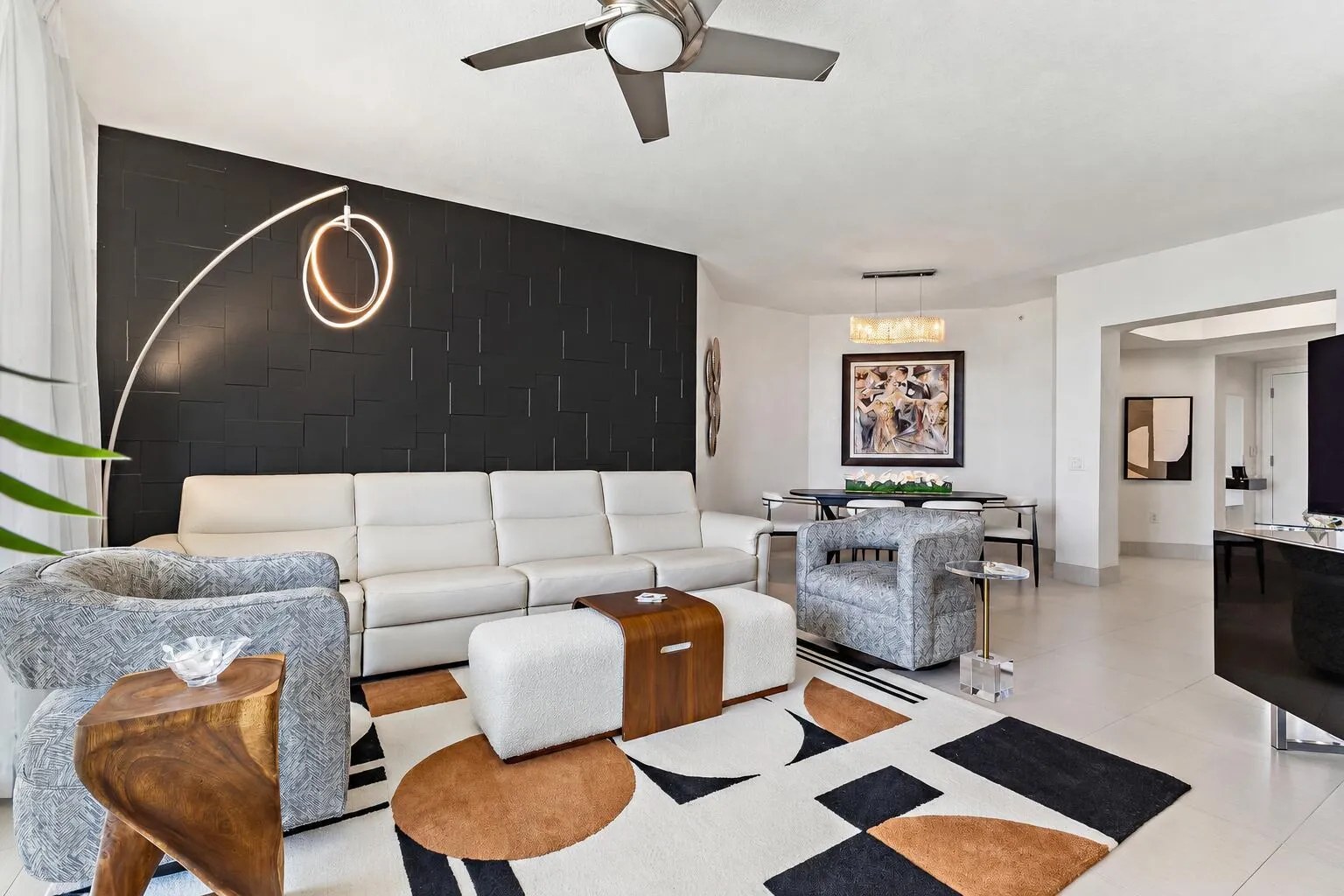 Living/DiningArea
