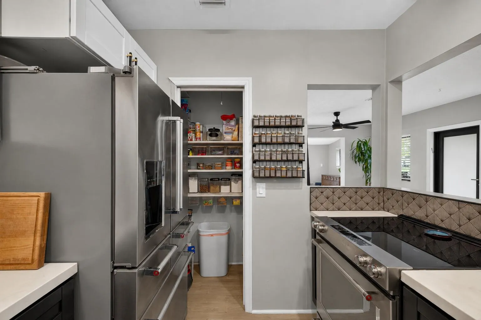 Kitchen 1