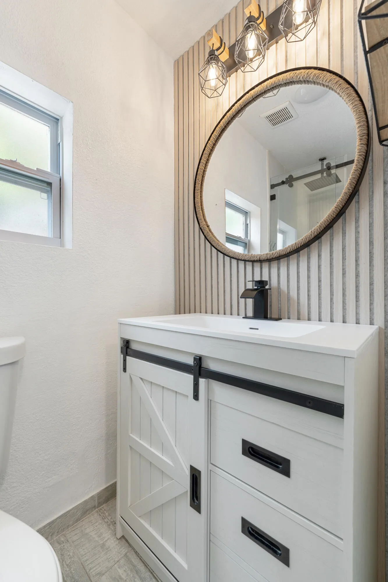 Accessory Building Full Bathroom