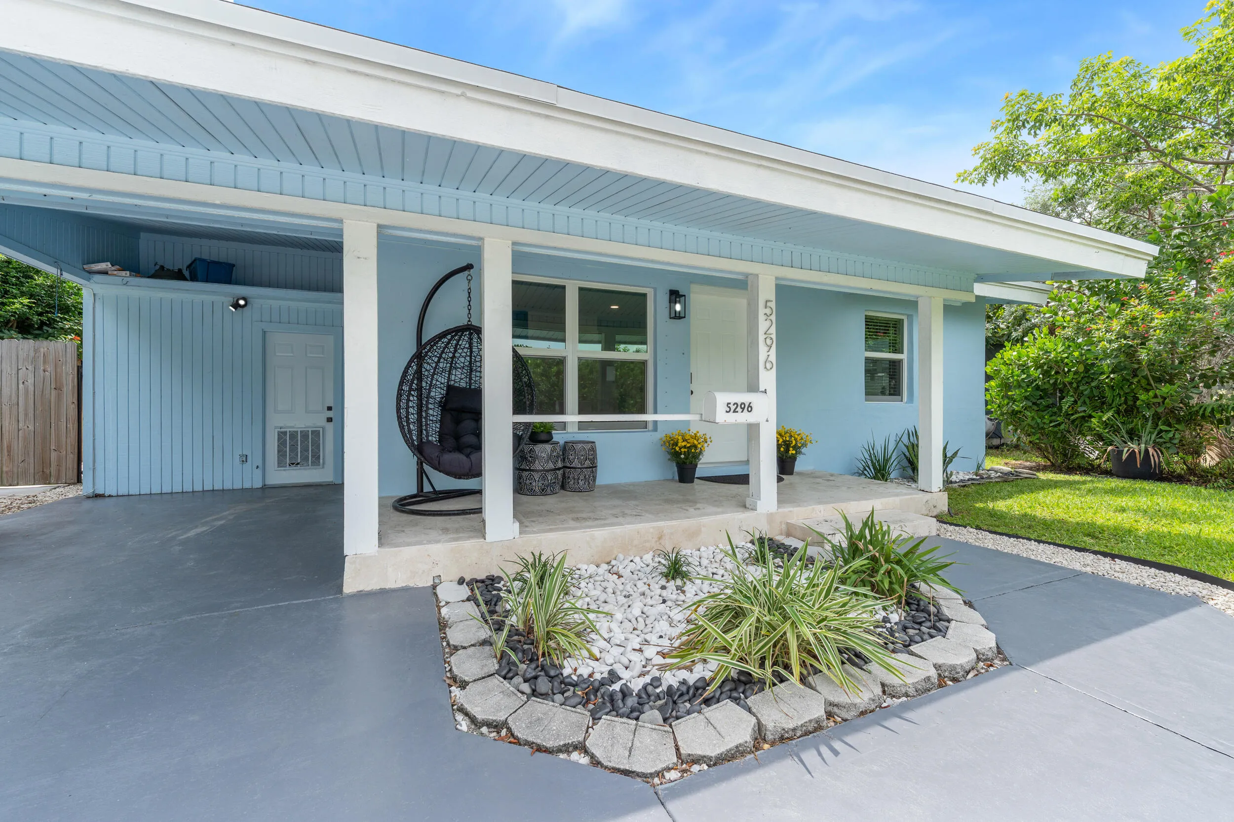 Car Port and Porch