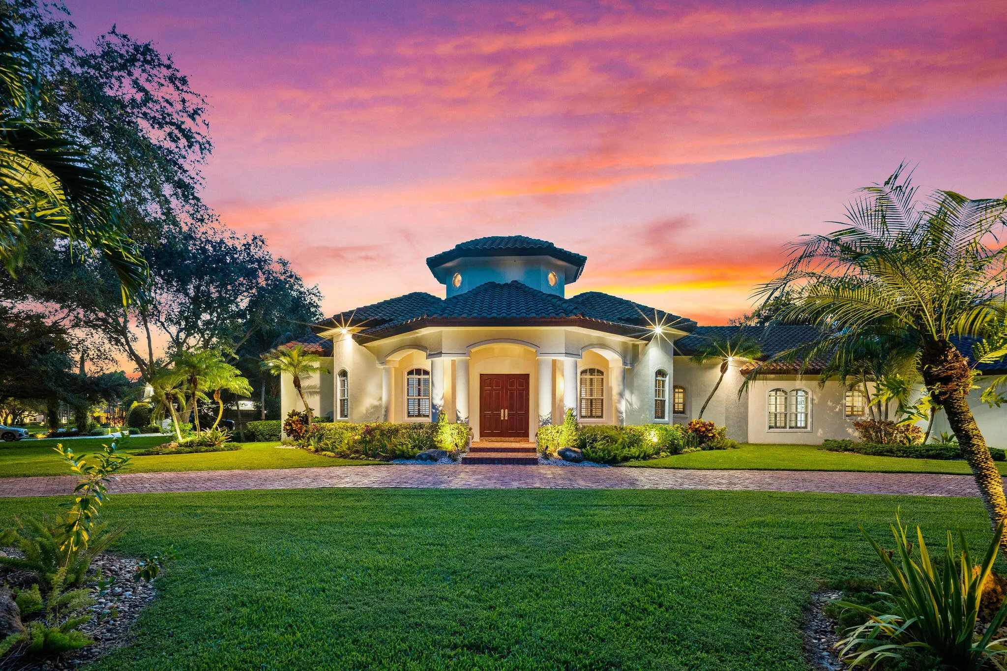FRONT OF SUBJECT PROPERTY