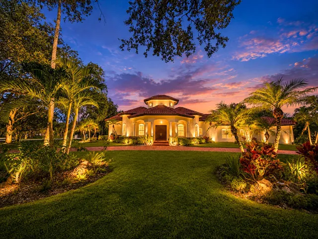 FRONT OF SUBJECT PROPERTY