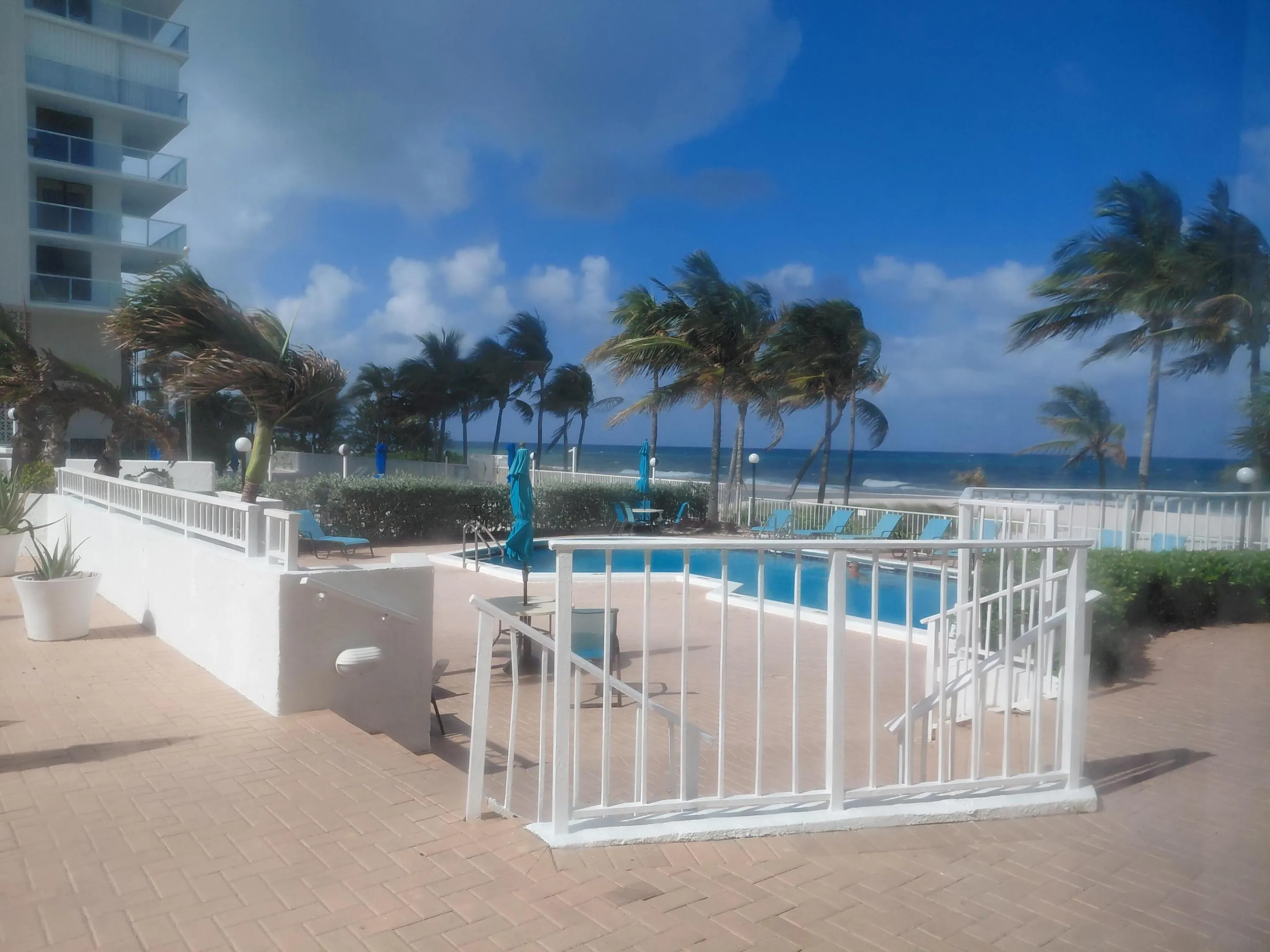 OCEANFRONT POOL
