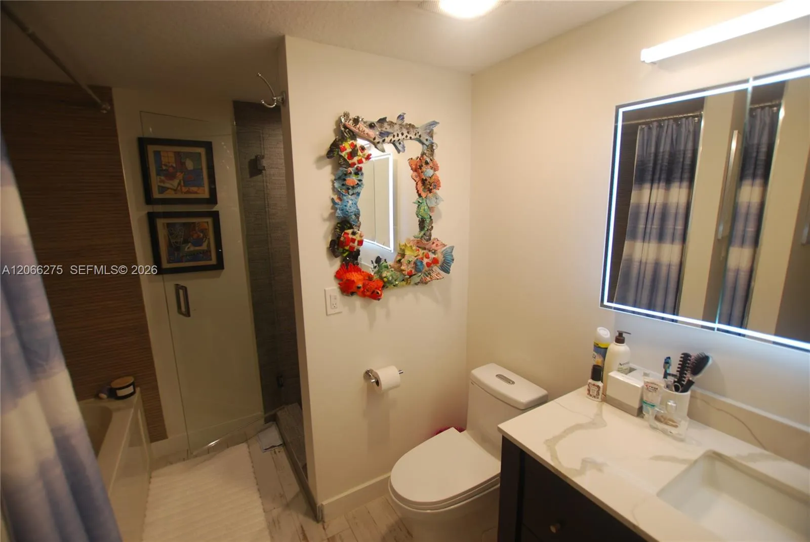 Photo 6