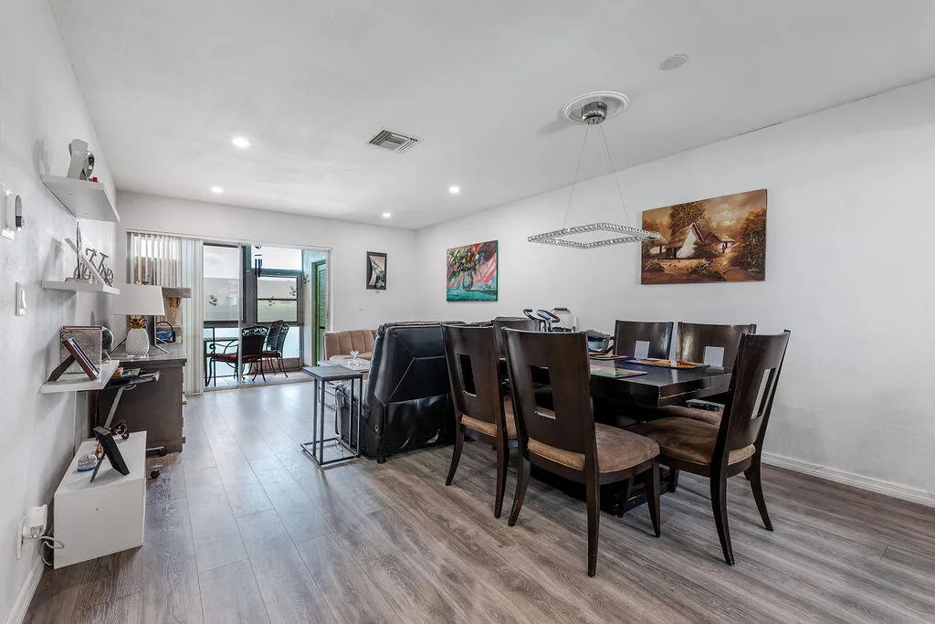 2523DudleyDr.BWPB-2