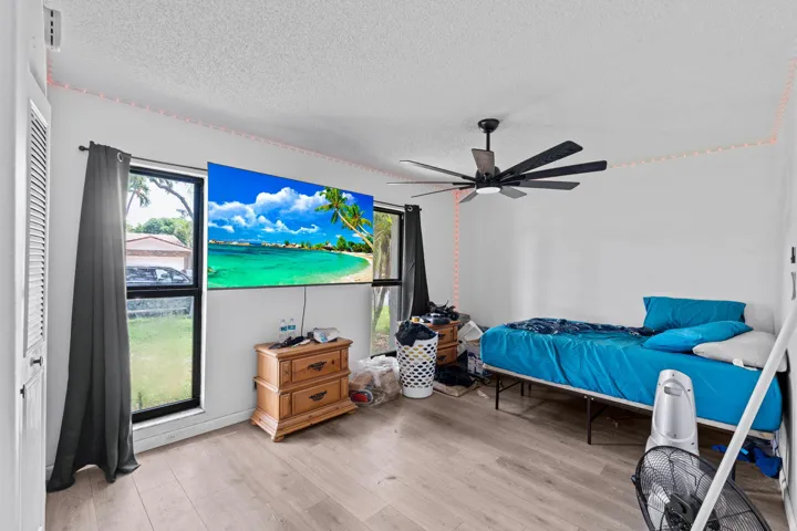 36-web-or-mls-A7404074