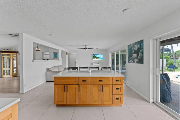 22-web-or-mls-A7404160