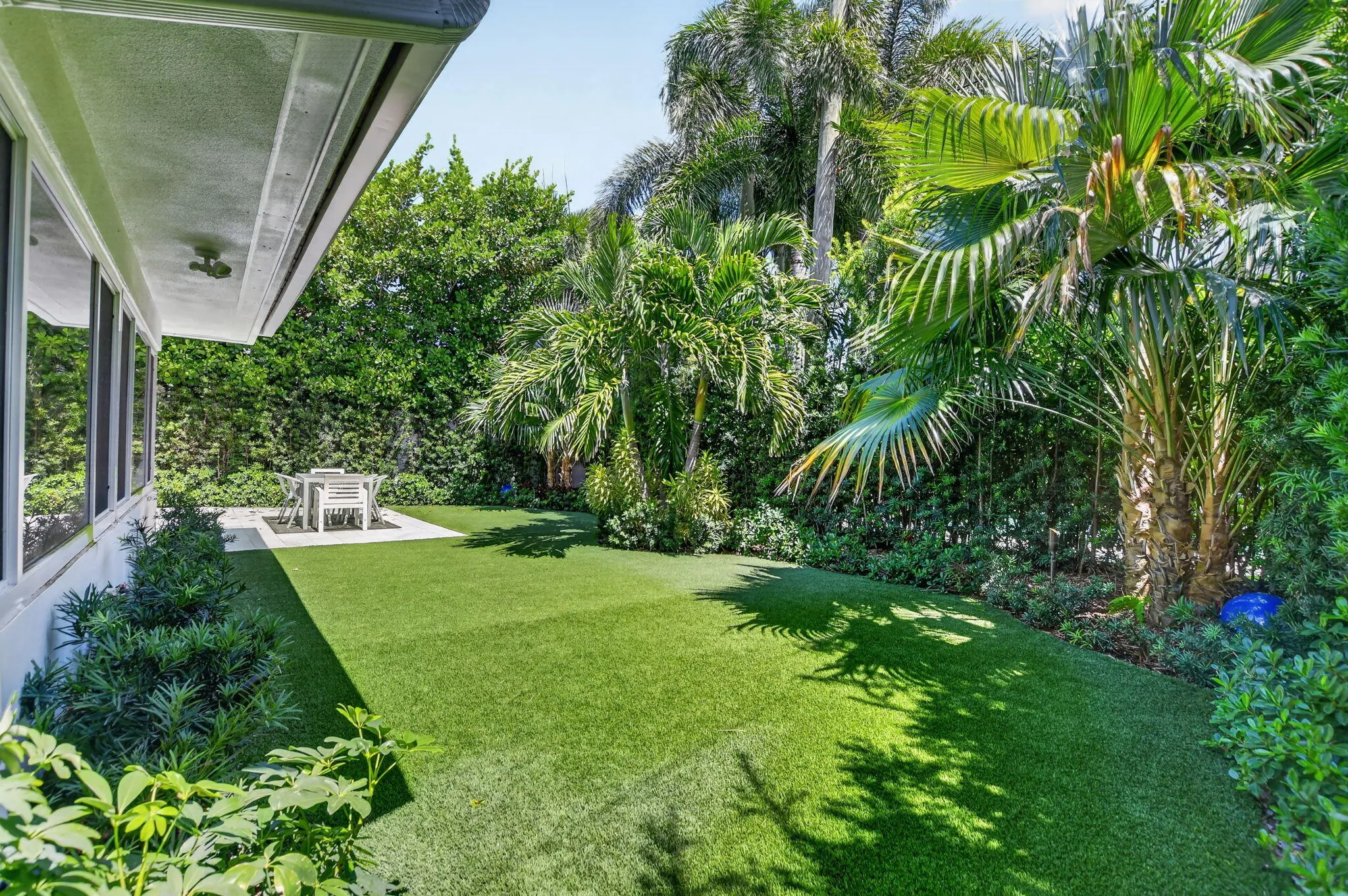 FEEL LIKE YOU ARE AT A RESORT... without leaving home? Just think of all the good times you will have in your very own yard.... and NEVER have to mow the lawn or worry about tracking in any dirt!