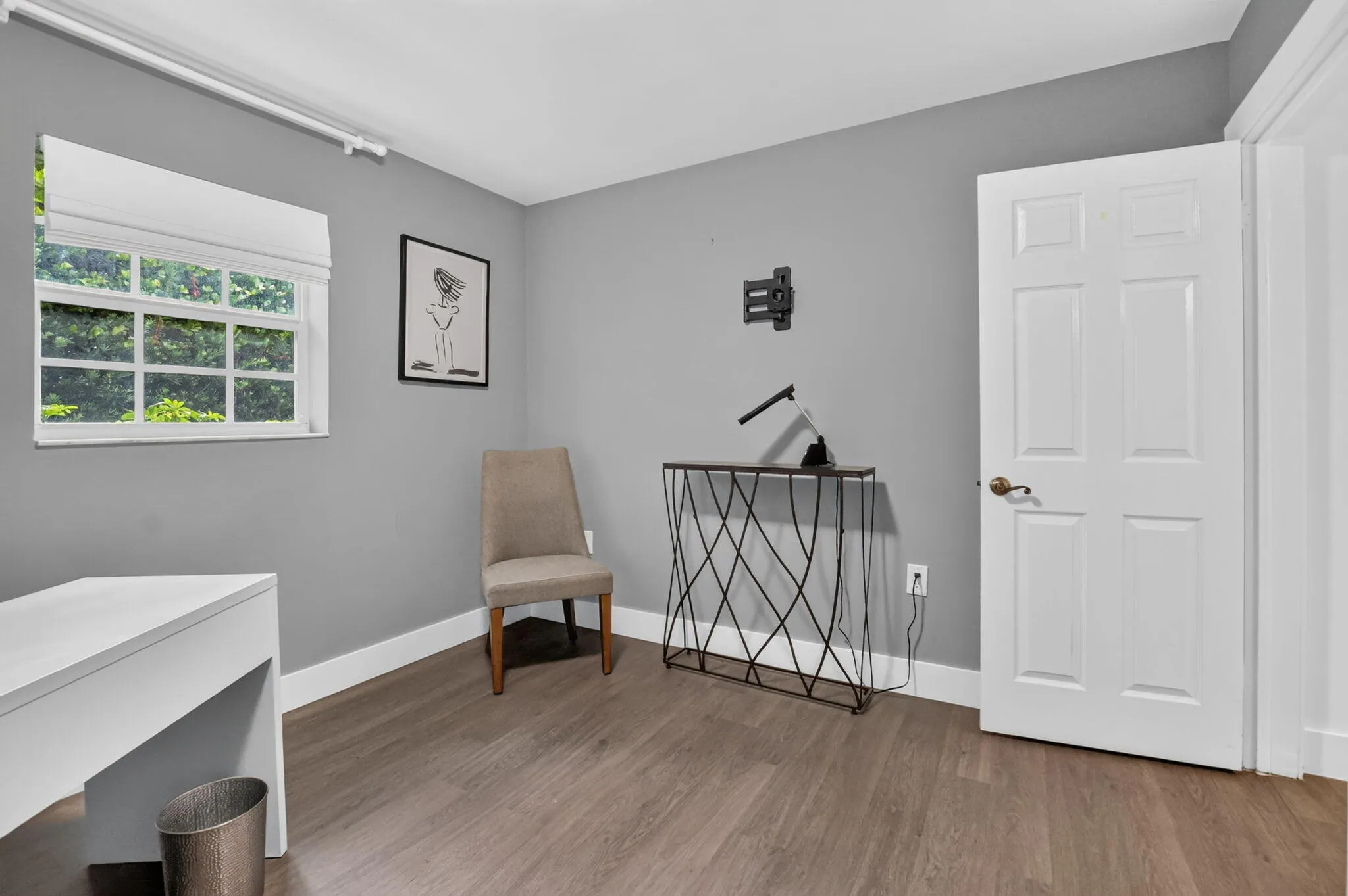 3rd BEDROOM: new custom window shade (& rod for curtains) large closet