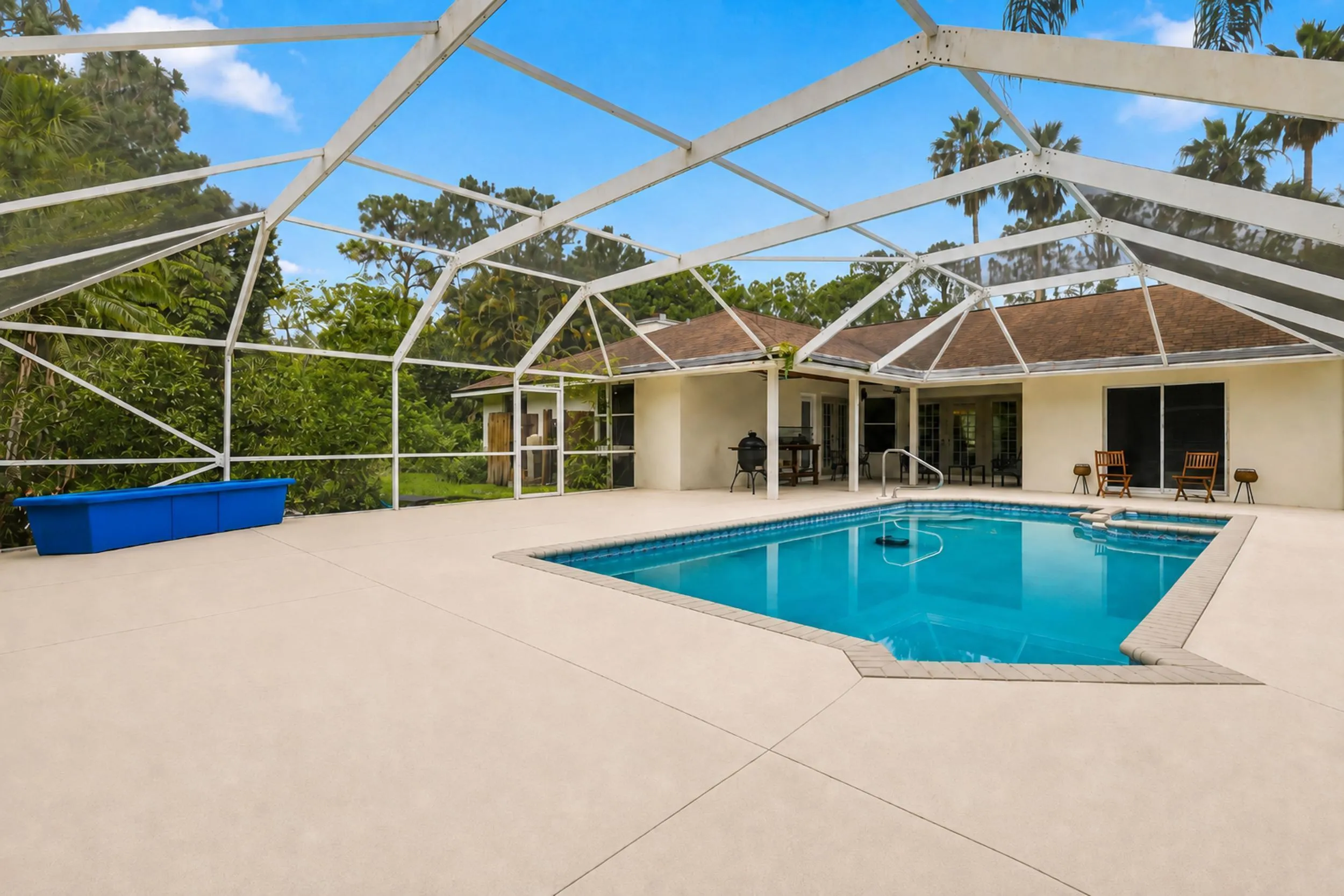 Property photo 33