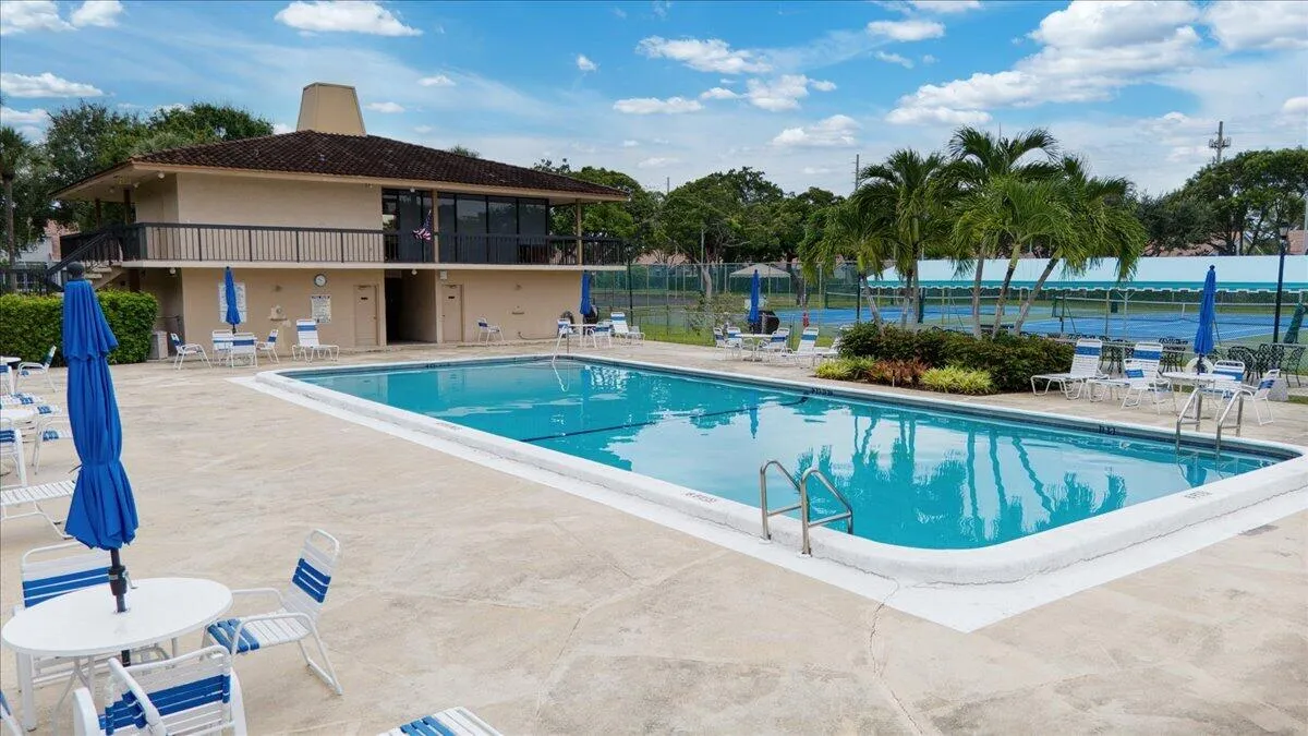COMMUNITY POOL