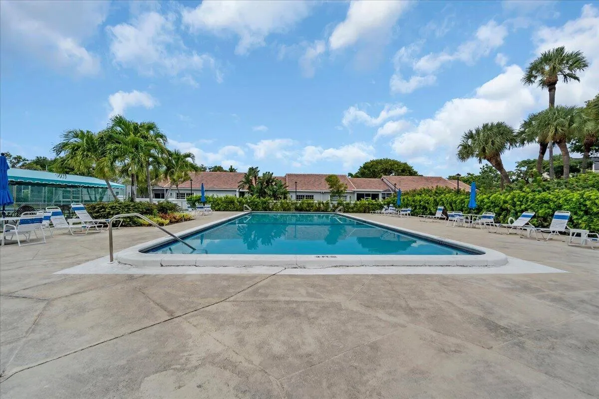 COMMUNITY POOL