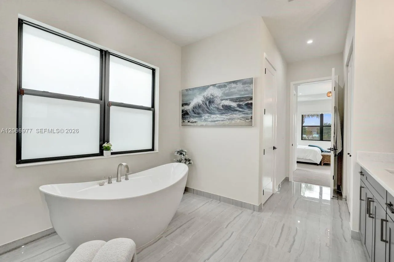 Property photo 58