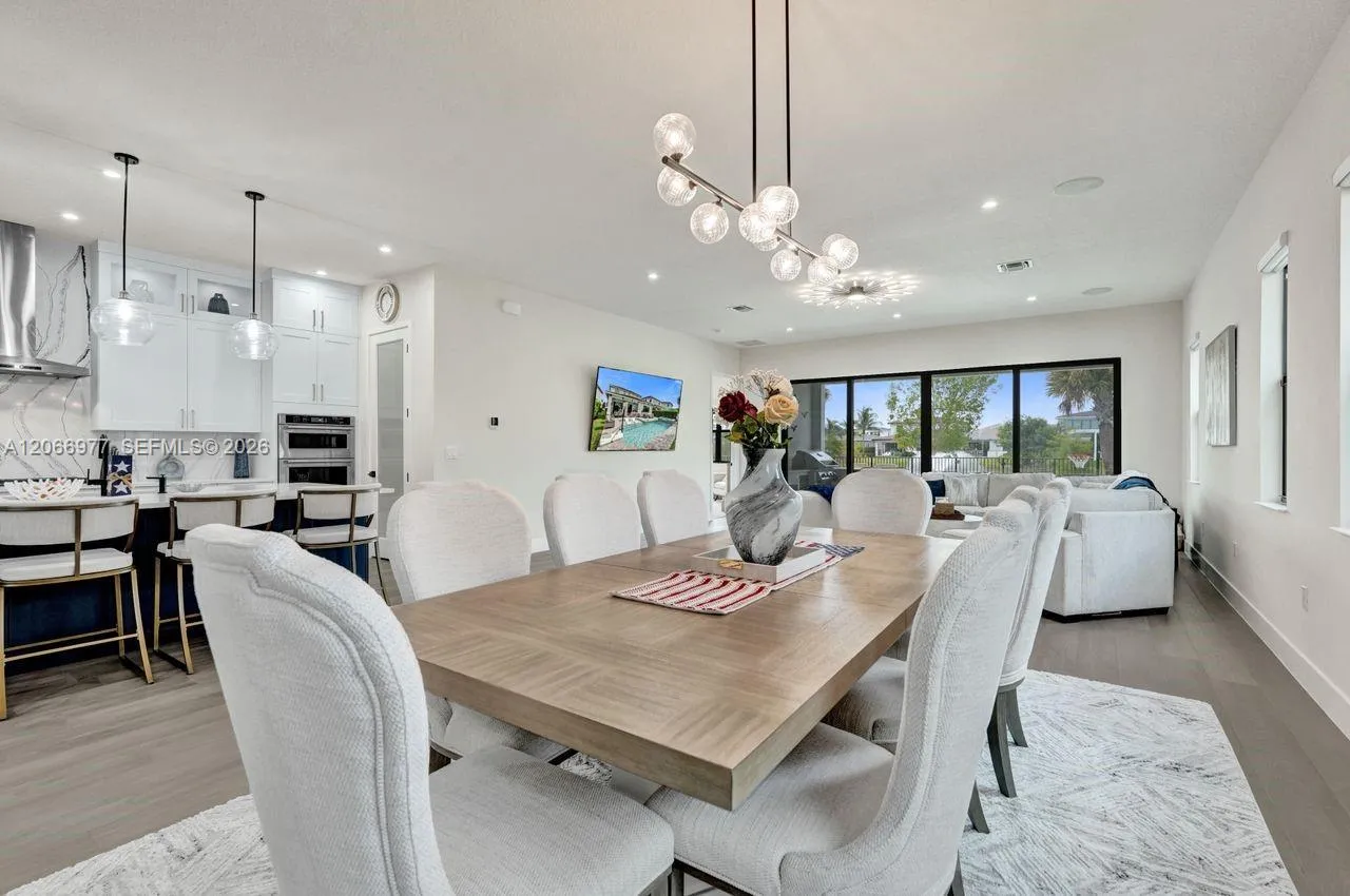 Property photo 63