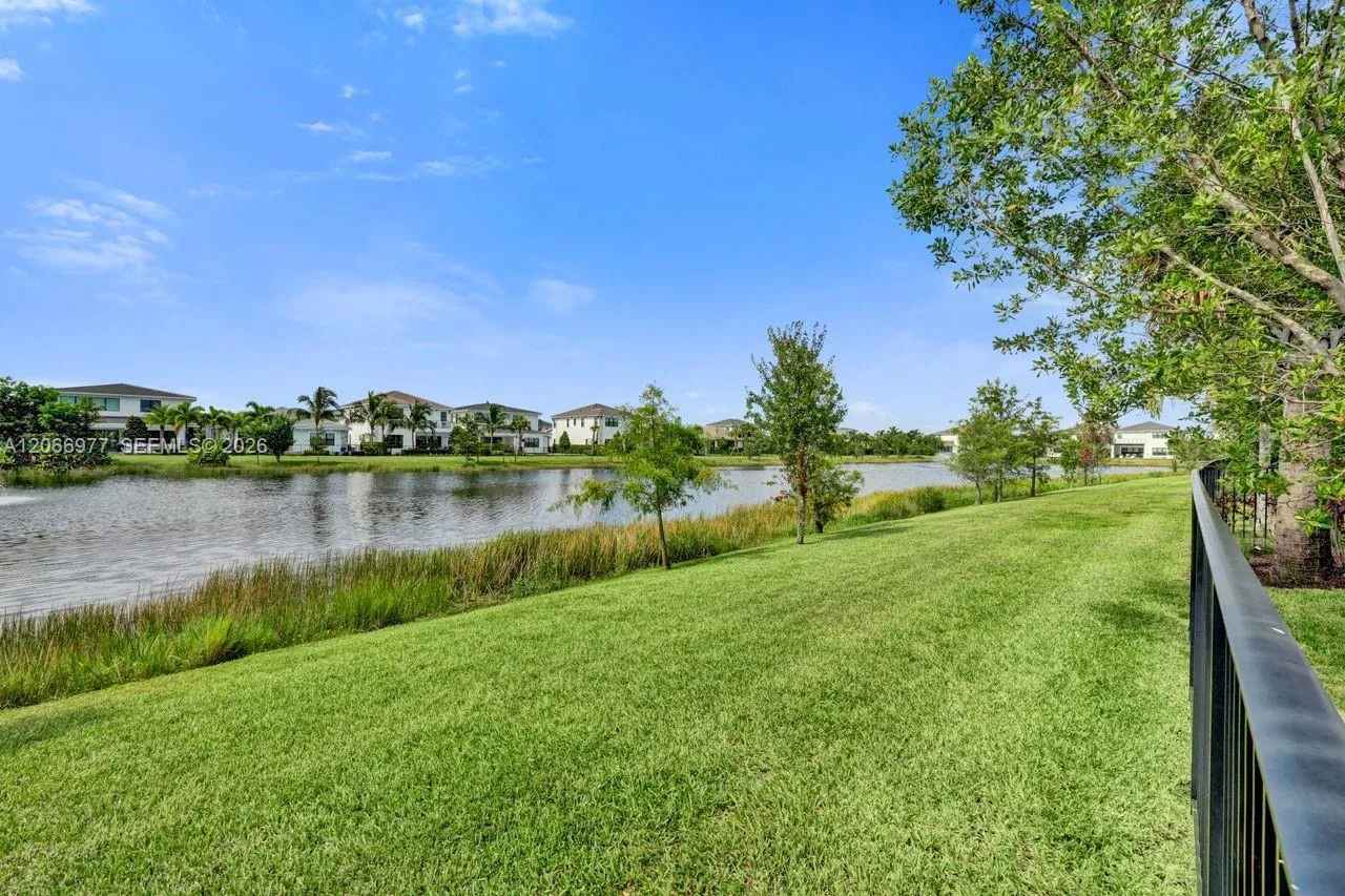 Property photo 65