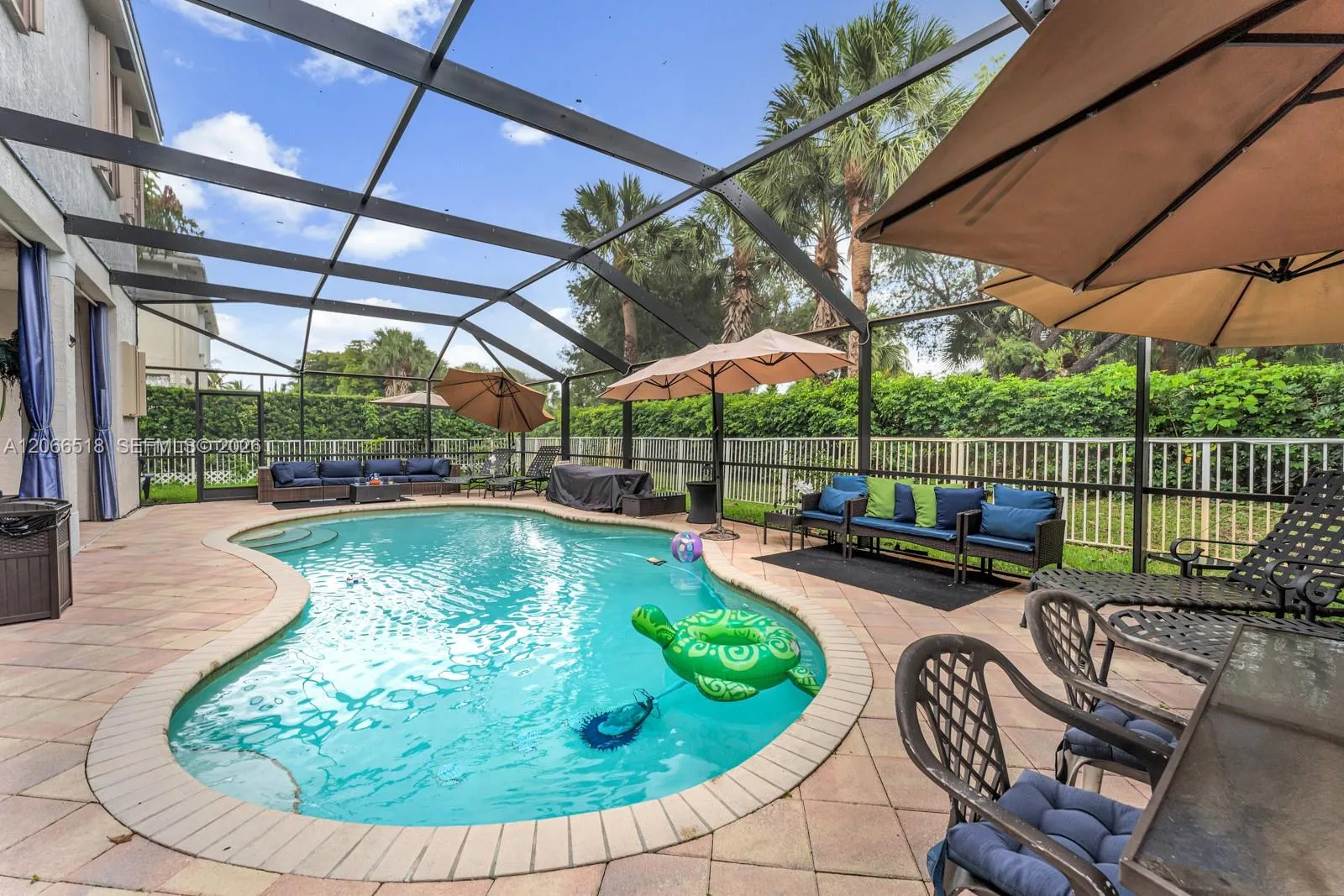 Property photo 99