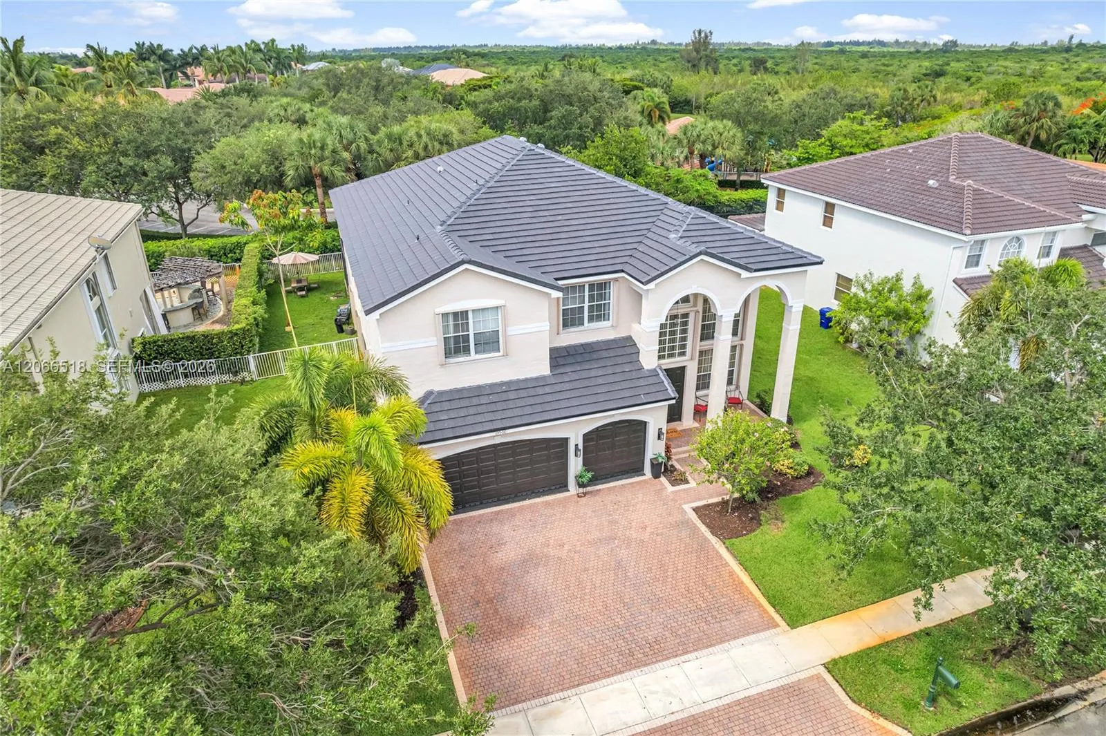 Property photo 16