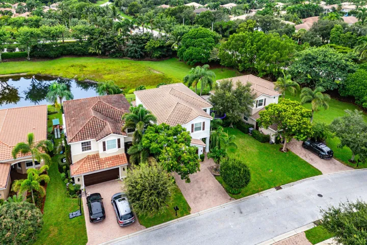 050-8421CalabriaLakesDrive-BoyntonBeach-