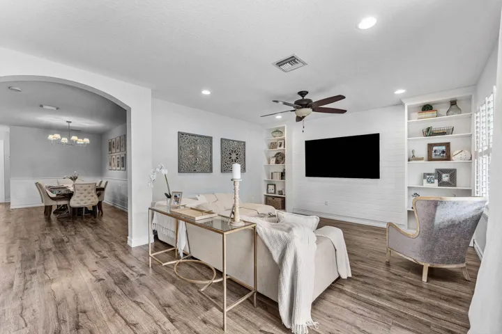 Family room with custom feature wall