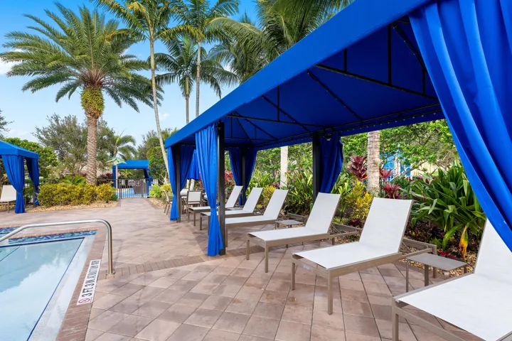 072-8421CalabriaLakesDrive-BoyntonBeach-