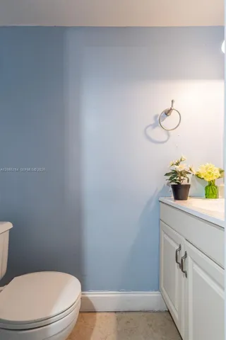 Half bathroom on the first floor