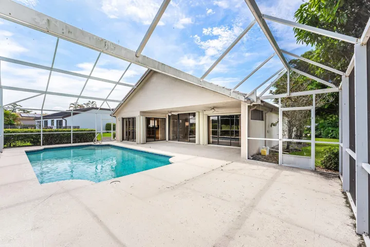 033-10991HighlandCircle-BocaRaton-FL-334