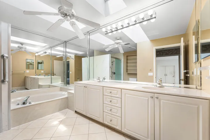 020-10991HighlandCircle-BocaRaton-FL-334