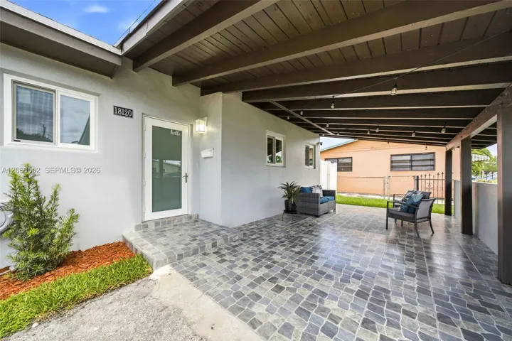 Carport