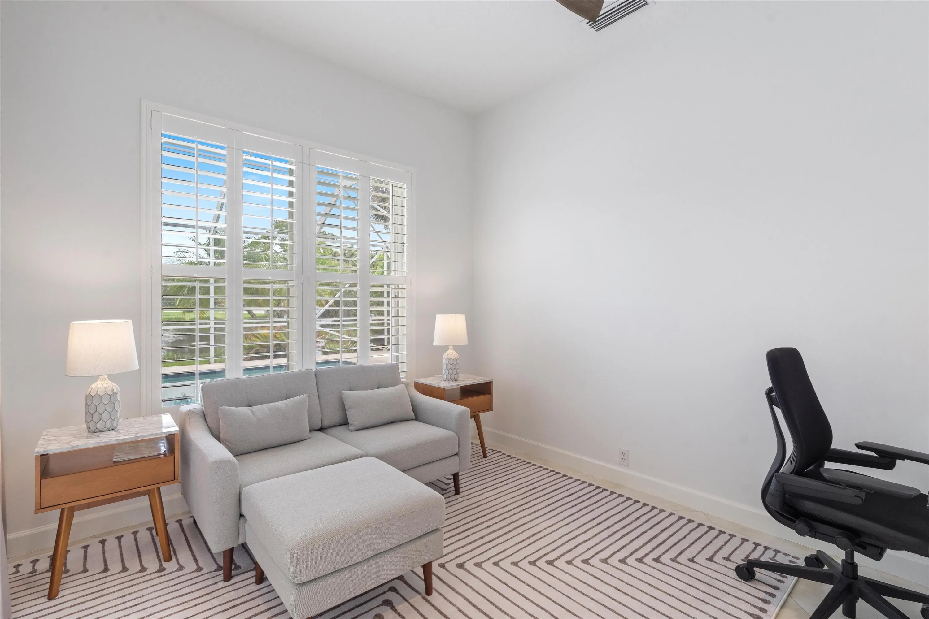 third bedroom / office