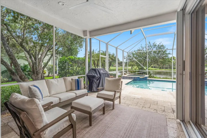 screened in patio