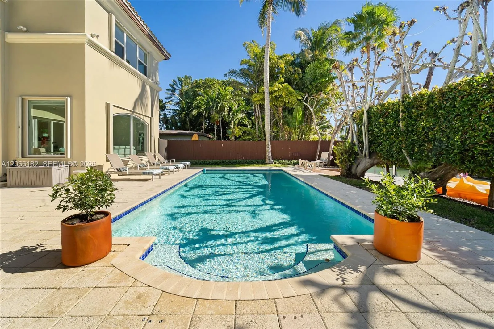 Property photo 25