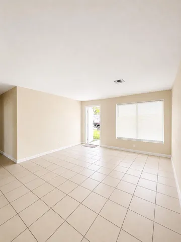 sitting room entrance