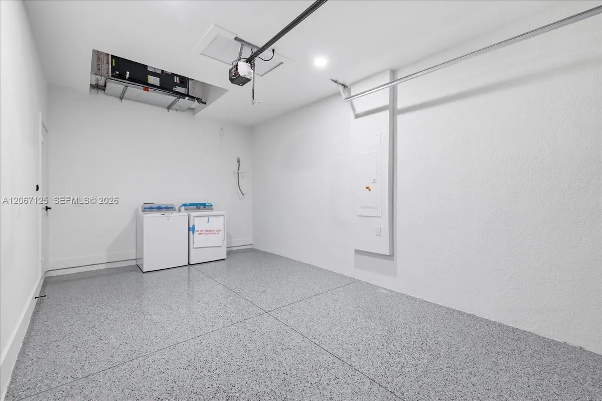 Property photo 73